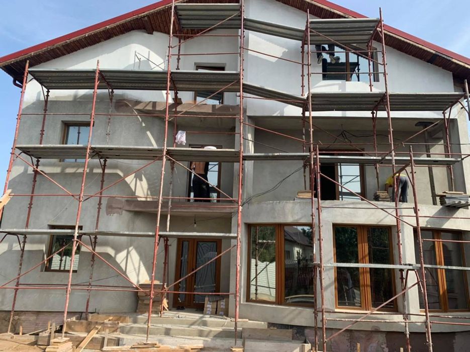 Izolatii fatade  polistiren și vată