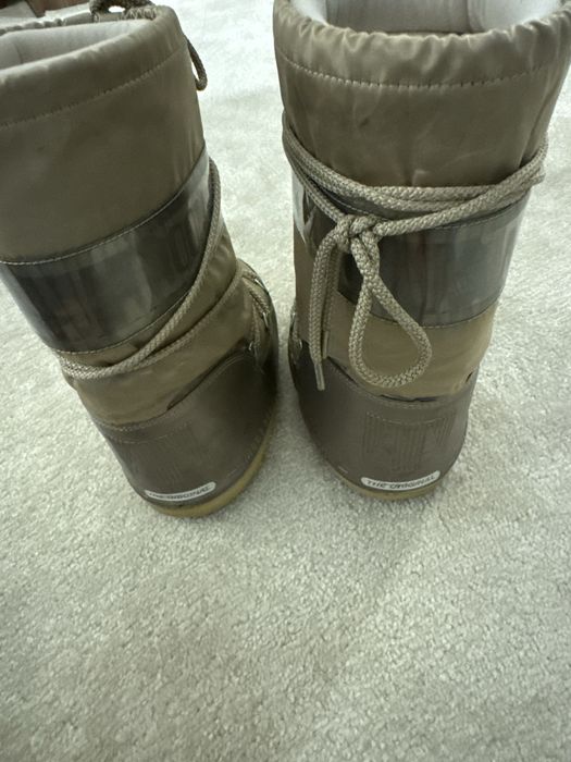 Moon Boots originale marimea 31-34