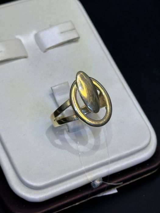 Золото Кольцо Масса: 3,9