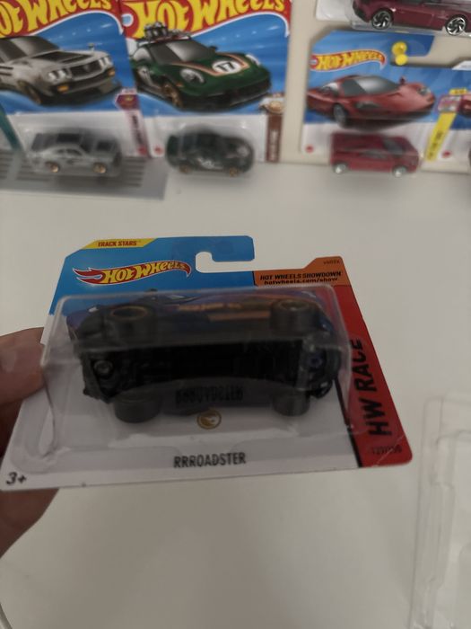 Продам Hot wheels sth