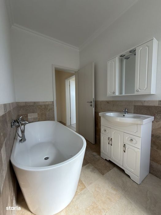 Apartament 3 camere, decomandat, 53mp - Giroc