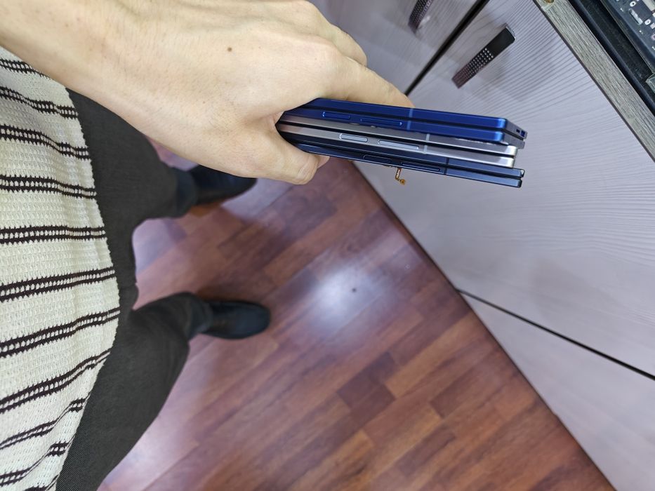 Продам дисплей на Samsung Fold 7