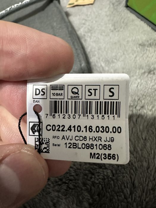 Швейцарские часы Certina