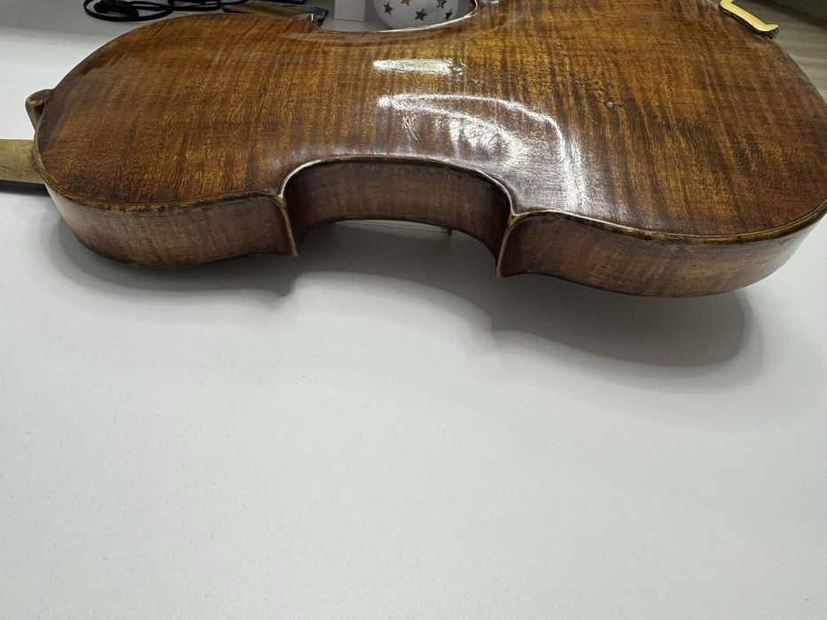 Vioara veche maestru 4/4 deosebita