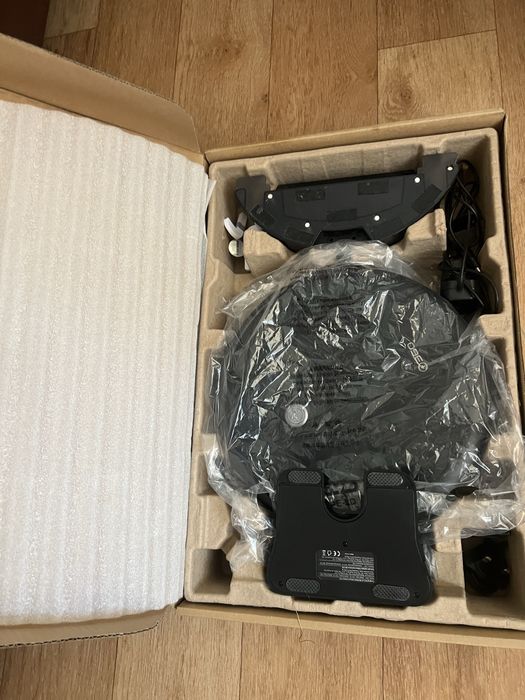 Продам робот пылесос