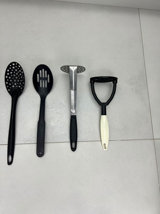 Vand ustensile plastic pentru bucatarie