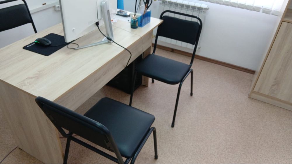 Продаю мебель для офиса