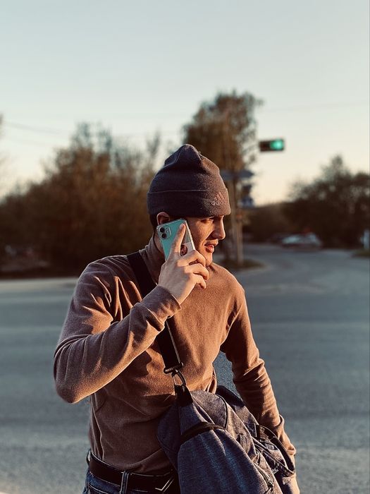 Iphone 11 ляля состояне  на счет фотак пишите