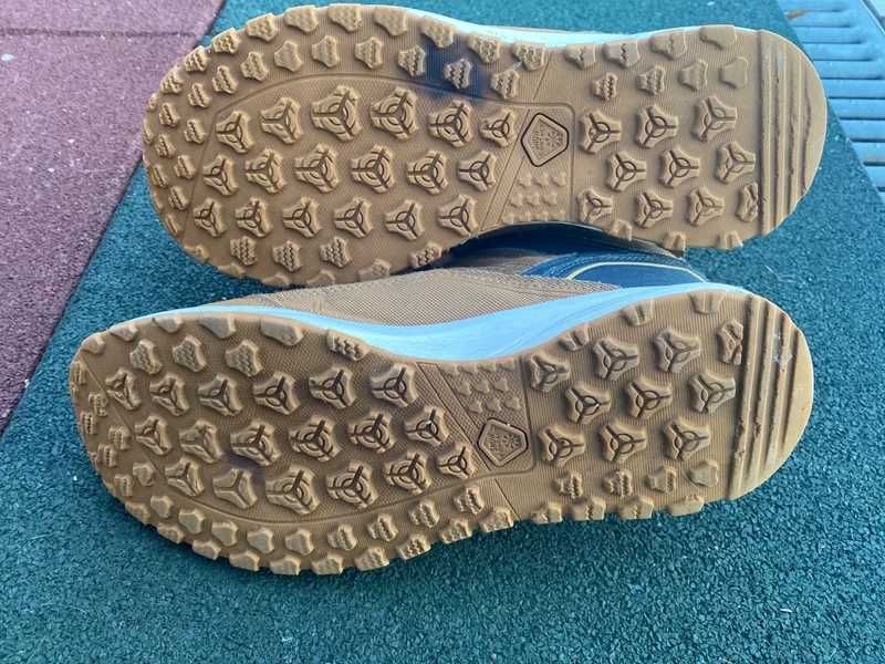 Ghete Quechua Decathlon mărimea 42