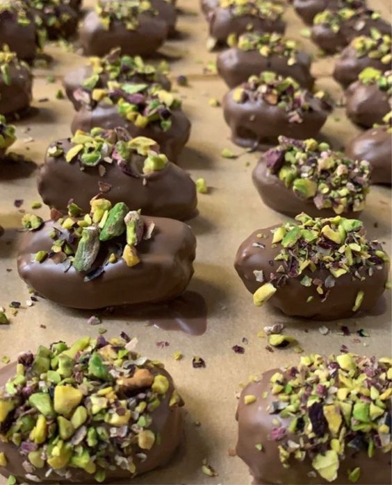 Финики в шоколаде подарочный набор