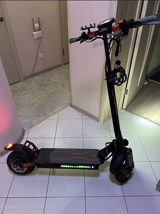 Электро самокат куго кирин макс спид