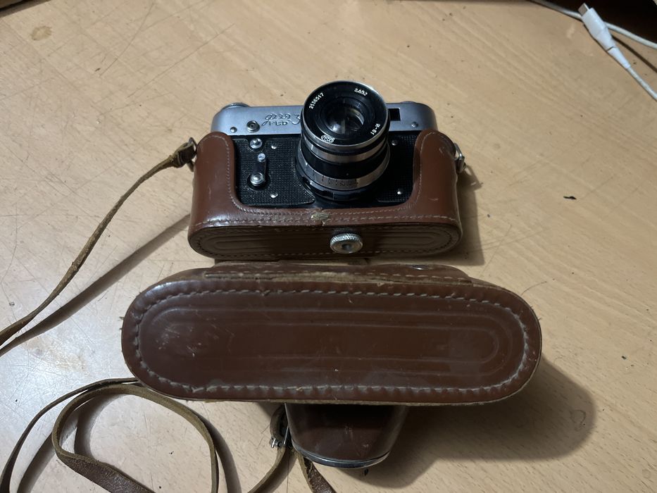 ФЭД-3 + Индустар-61 + родной чехол (СССР)