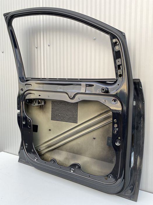 Usa st fata vw Tourn 2011-2015 cod de culoare LC9X