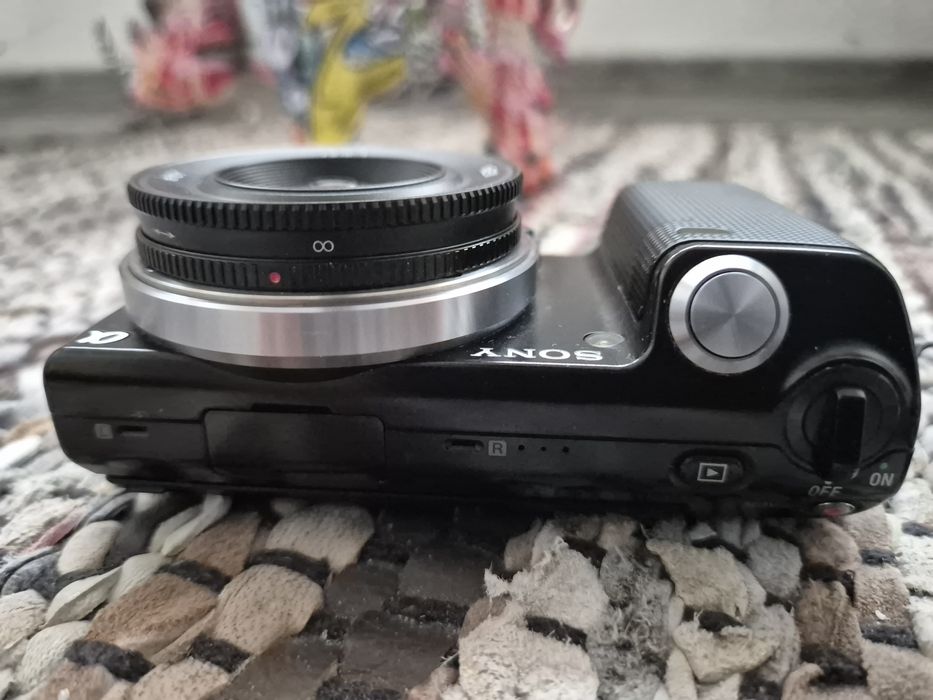 Sony NEX F3 + 7artisans 18mm/ F6.3