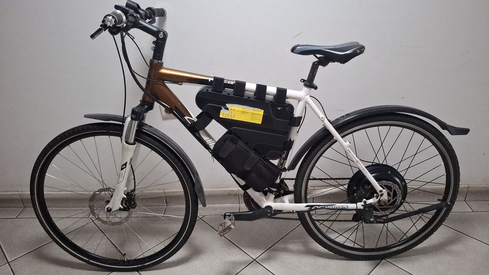 Bicicleta electrica 70 km oră
