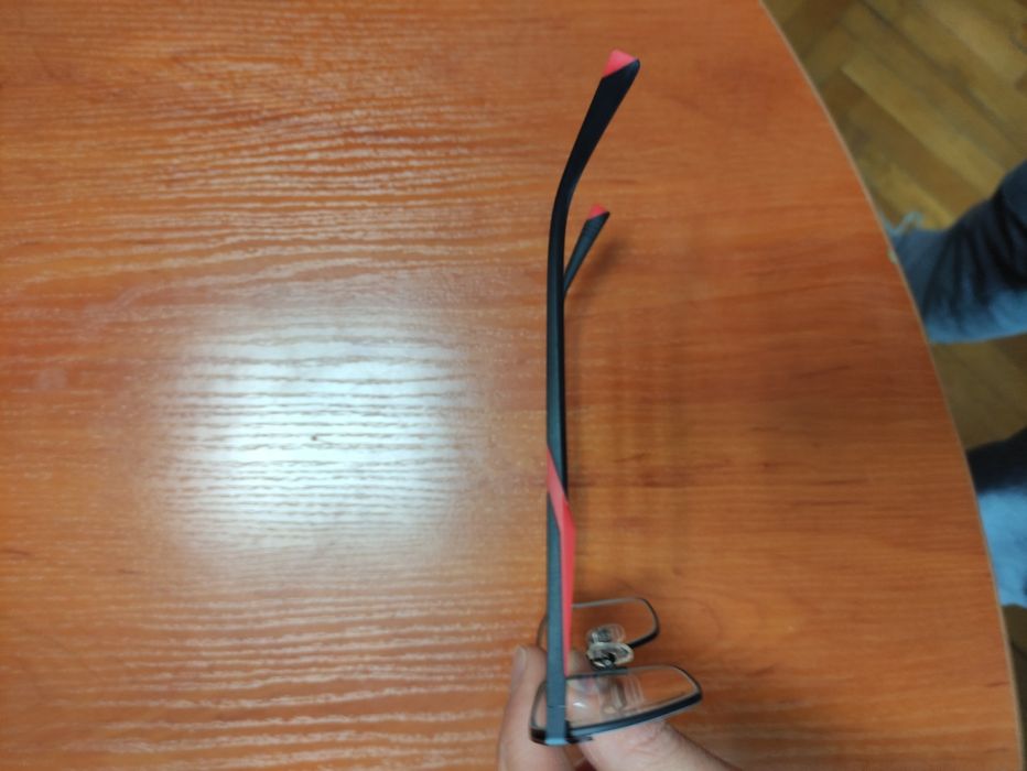 Очила с малък диоптър