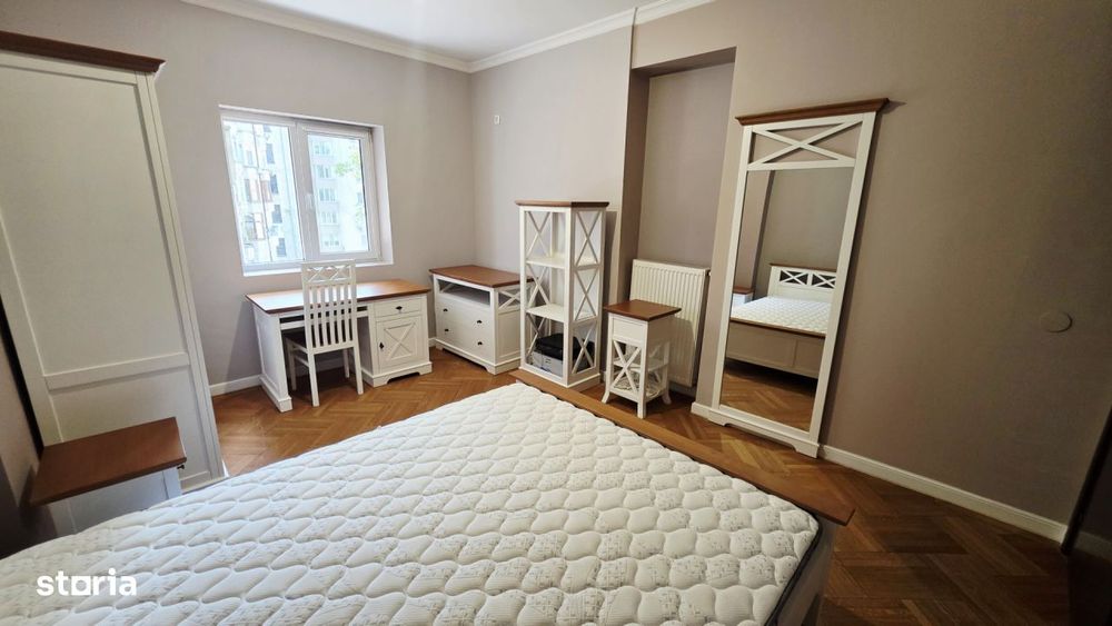 Vanzare 3 camere Universitate Batistei - TNB- Intercontinental CENTRAL — fotografia 3
