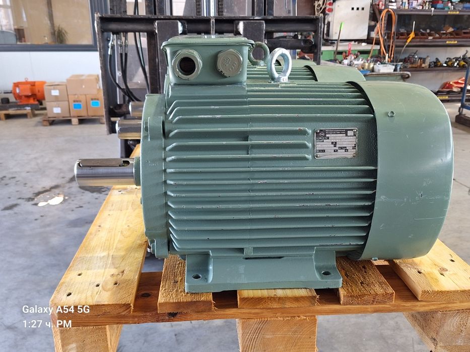 Ел.двигател 22 киловата 960 оборота