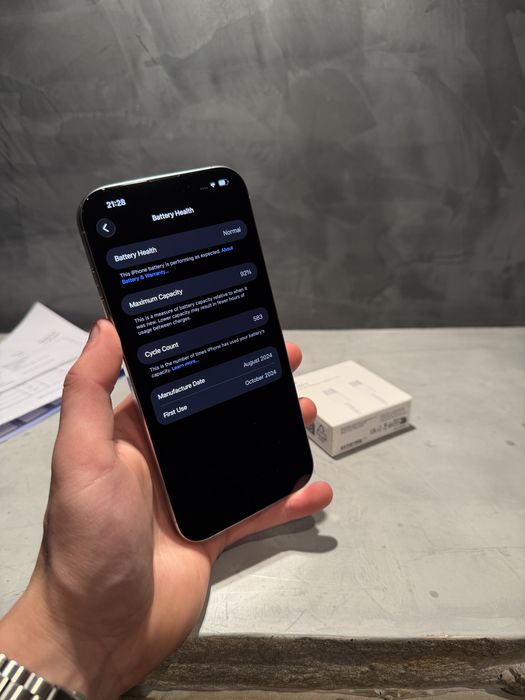 КАТО ЧИСТО НОВ Iphone 16 Pro Max + гаранция