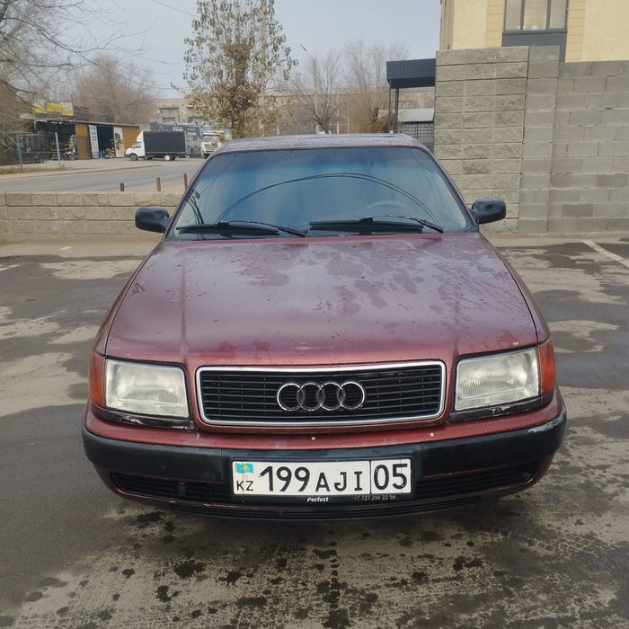 Машина Audi S4 продам
