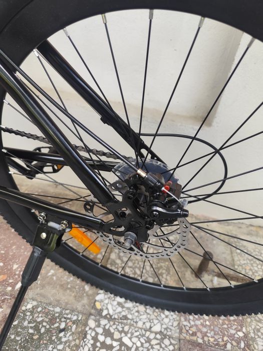 Vind bicicleta nouă