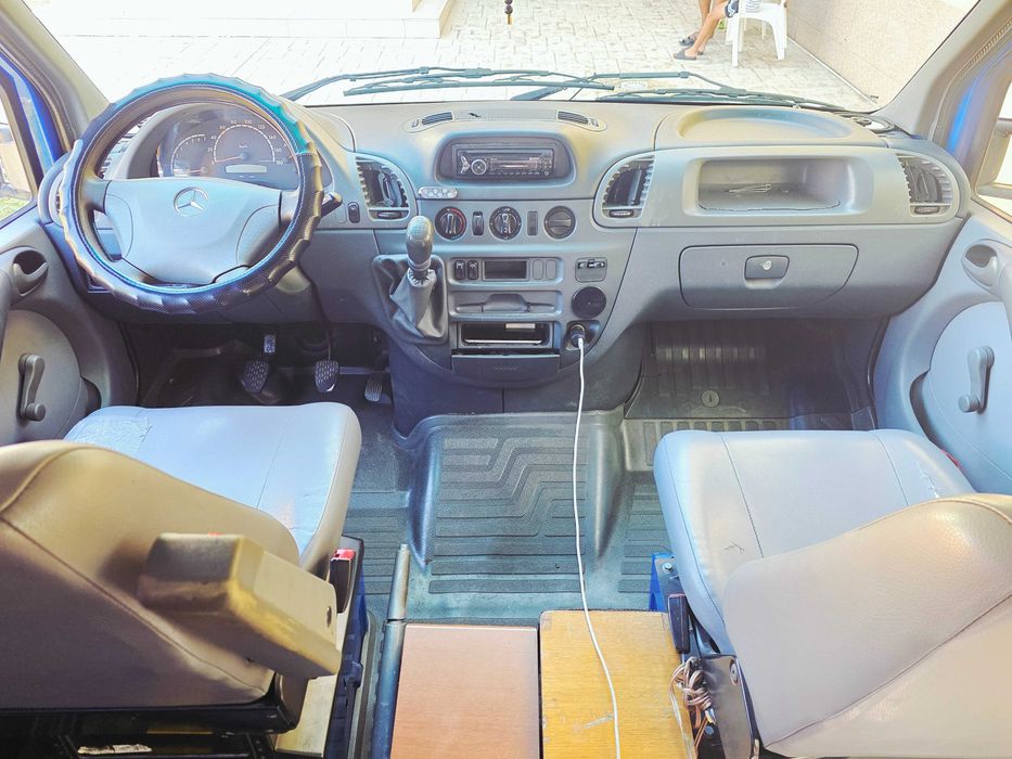 Mercedes sprinter