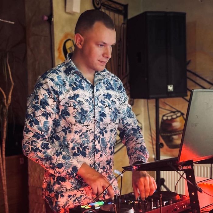 DJ pentru evenimente botezuri/nunți/majorate