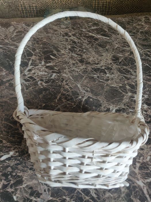 Cosuri impletite pentru flori sau cadouri