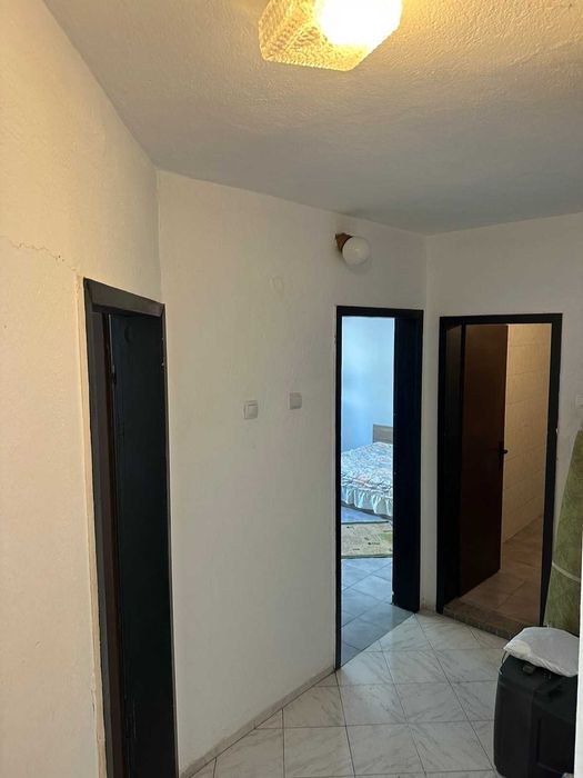 Дава се под наем Тристаен апартамент в Пловдив, Младежки Хълм - 88 кв.м за 600 € - Снимка #12