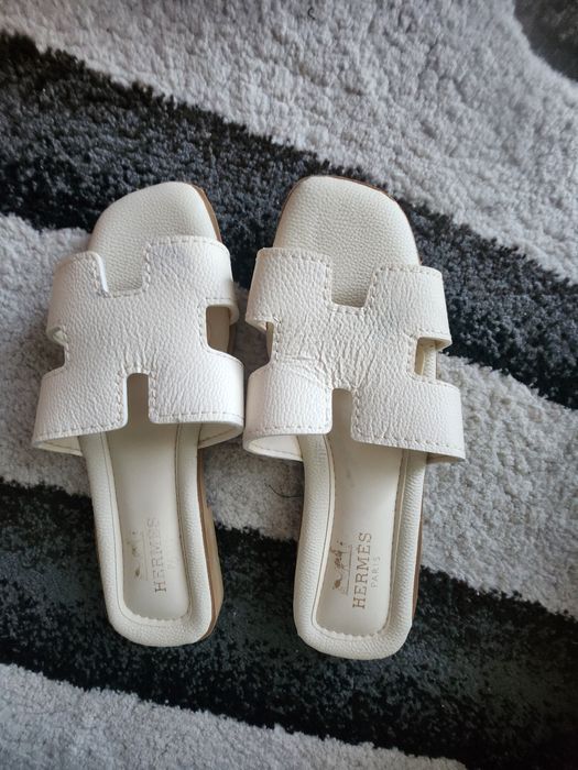 Топ Summer flip-flops