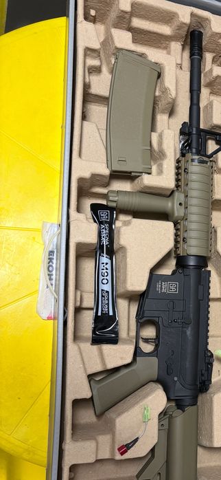 Продавам Еърсофт Airsoft реплика Specna Arms SA-CO3-ETU Half-Tan