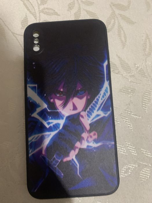 Чехлы на телефон