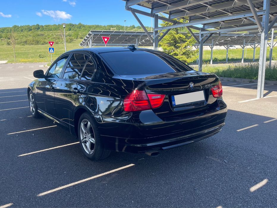BMW 3 Series 2011 — imagine 5