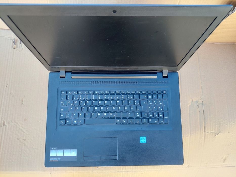 Laptop Lenovo V110 display spart