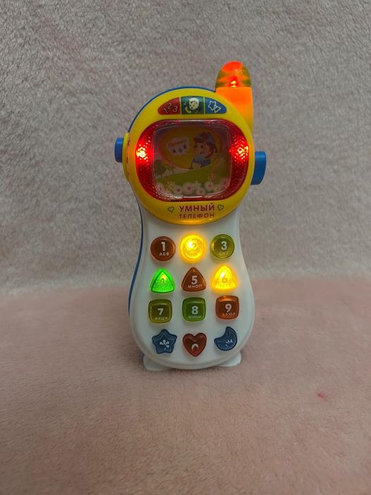 Продам развивающие игрушки