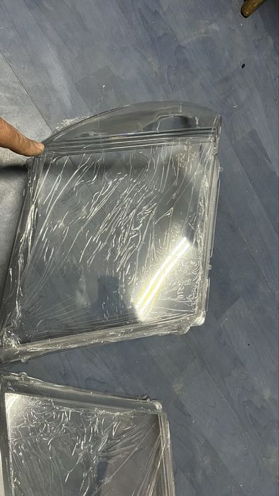 Стъкла за фарове за Навара Д40