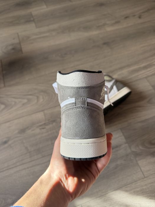 Jordan 1