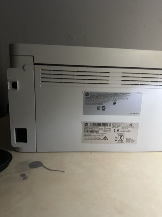 Принтер HP Laser 107a (Лазерный, черно-белый)