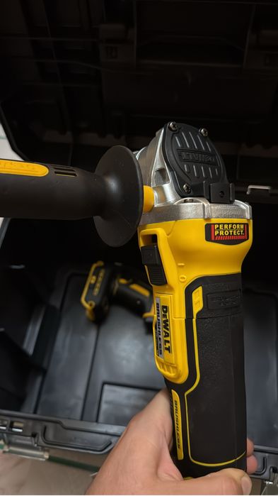 Flex pe acumulator dewalt dcg405nt,filetanta percutie bormasina ,cutie