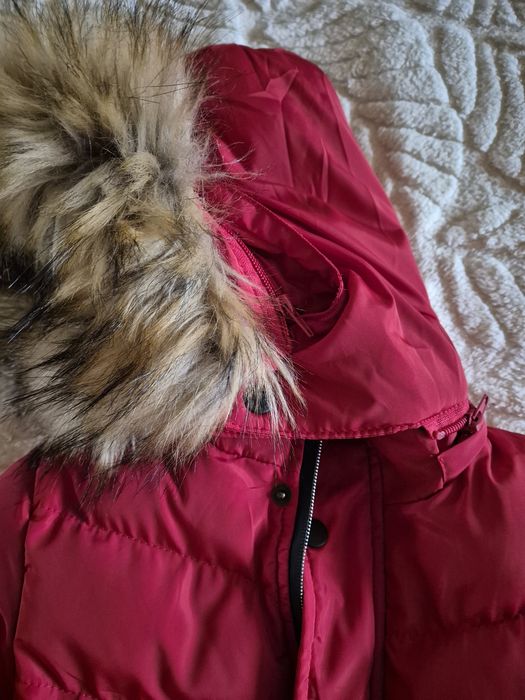 Червено детско яке