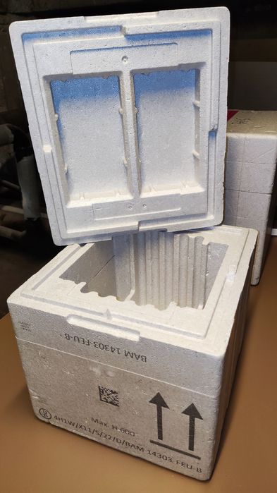 Cutie polistiren termoizolanta