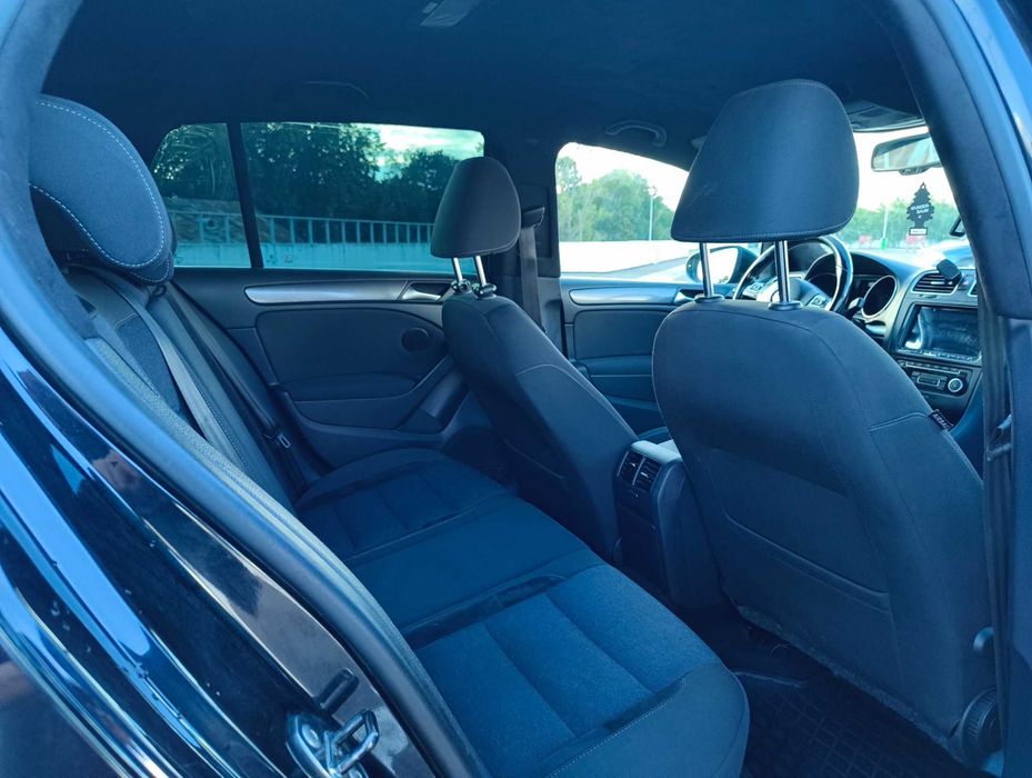 Volkswagen Golf 6 Style 1.6 TDI 105 CP – 2012