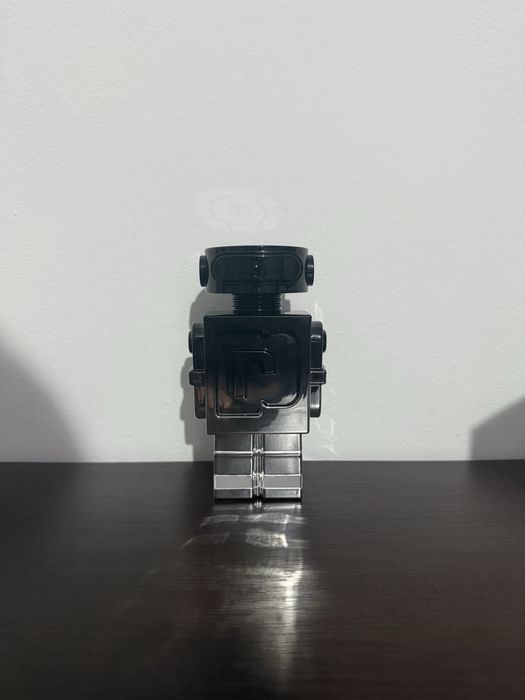 Robotel parfum calitate