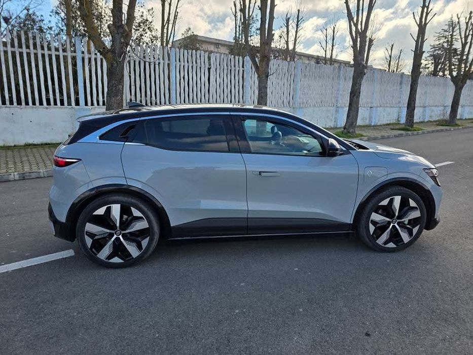 Vând Renault Megane E-Tech ev60