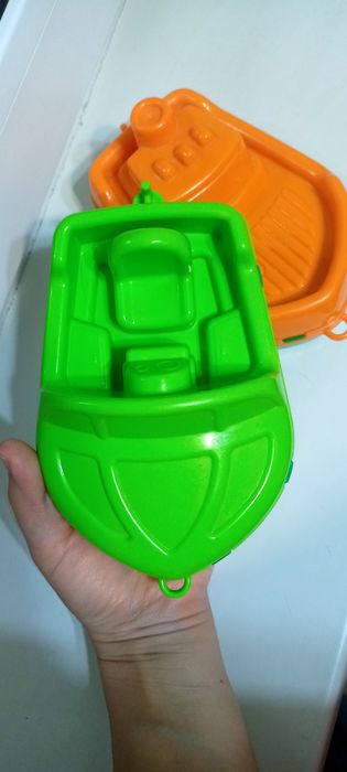 Лодка, кораблик для купания