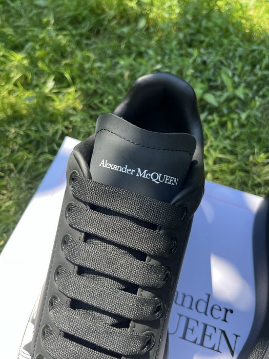 Alexander Mcqueen