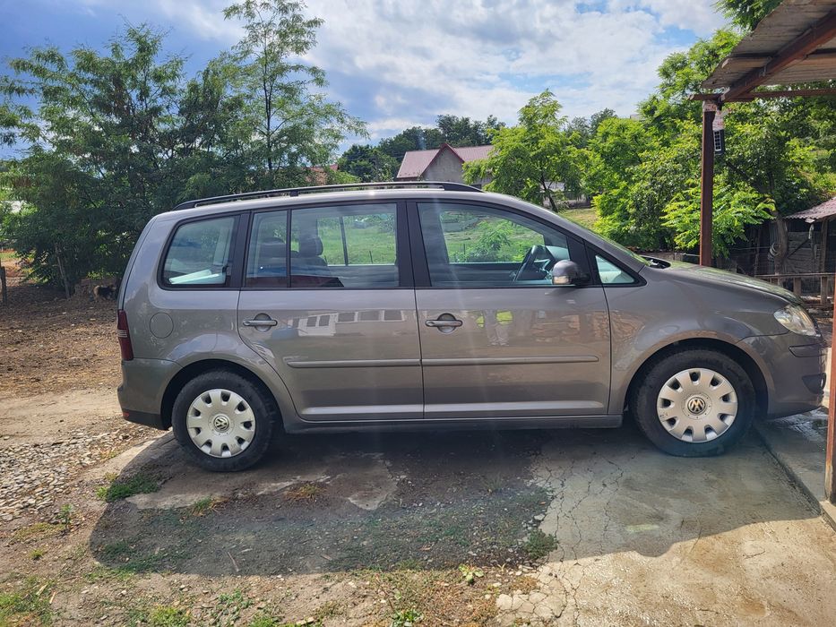 VOLKSWAGEN Touran 2009 — imagine 5