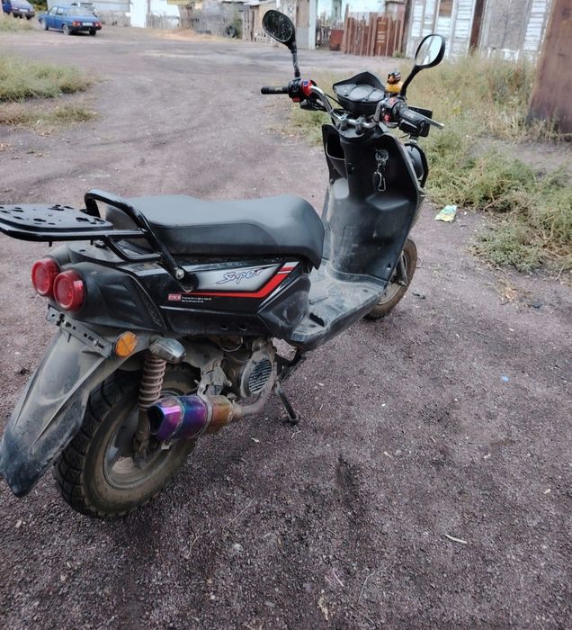 Продаю скутер Viper 150