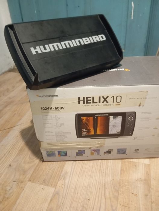 Sonar Humminbird helix 10 +card Navionics