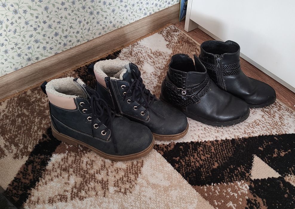 Продам обувь на девочку разную